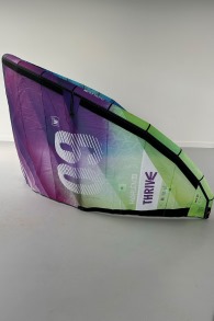 Harlem Kitesurfing-Thrive Kite (2nd)