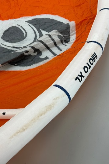 Cabrinha-Moto XL Apex 2025 Kite (DEMO)