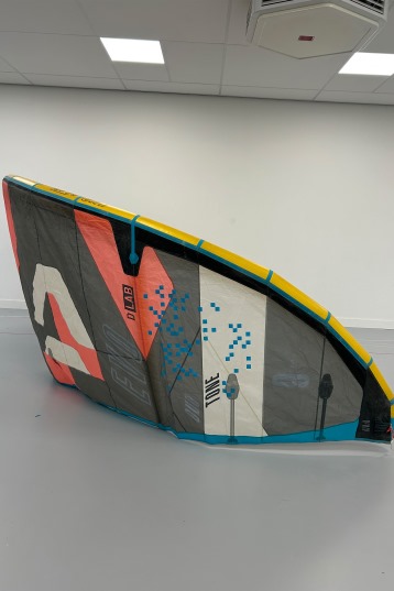 Duotone Kiteboarding-Evo D/LAB Kite 2024 (DEMO)