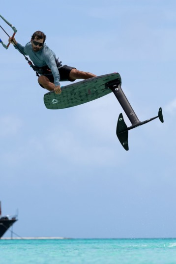 Duotone Kiteboarding-Soar SLS 2027 Planche de Foil