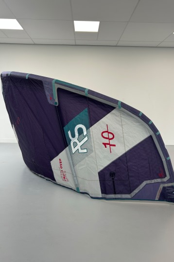 Eleveight-RS V7 Kite (2nd)