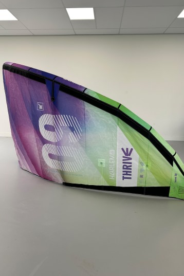 Harlem Kitesurfing-Thrive V1 Kite (DEMO)