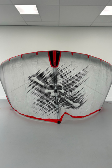 Naish-Pivot 2024 Kite (2nd)