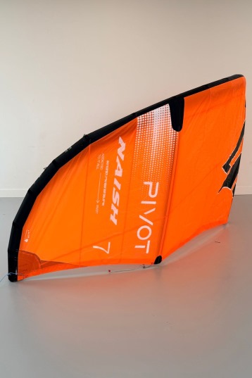Naish-Pivot 2026 Kite (DEMO)