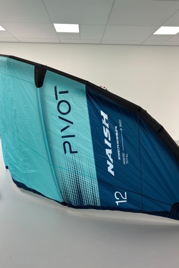 Naish-Pivot 2026 Kite (DEMO)