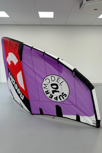 Reedin Kiteboarding-Super Model HTF 2024 Kite (2nd)