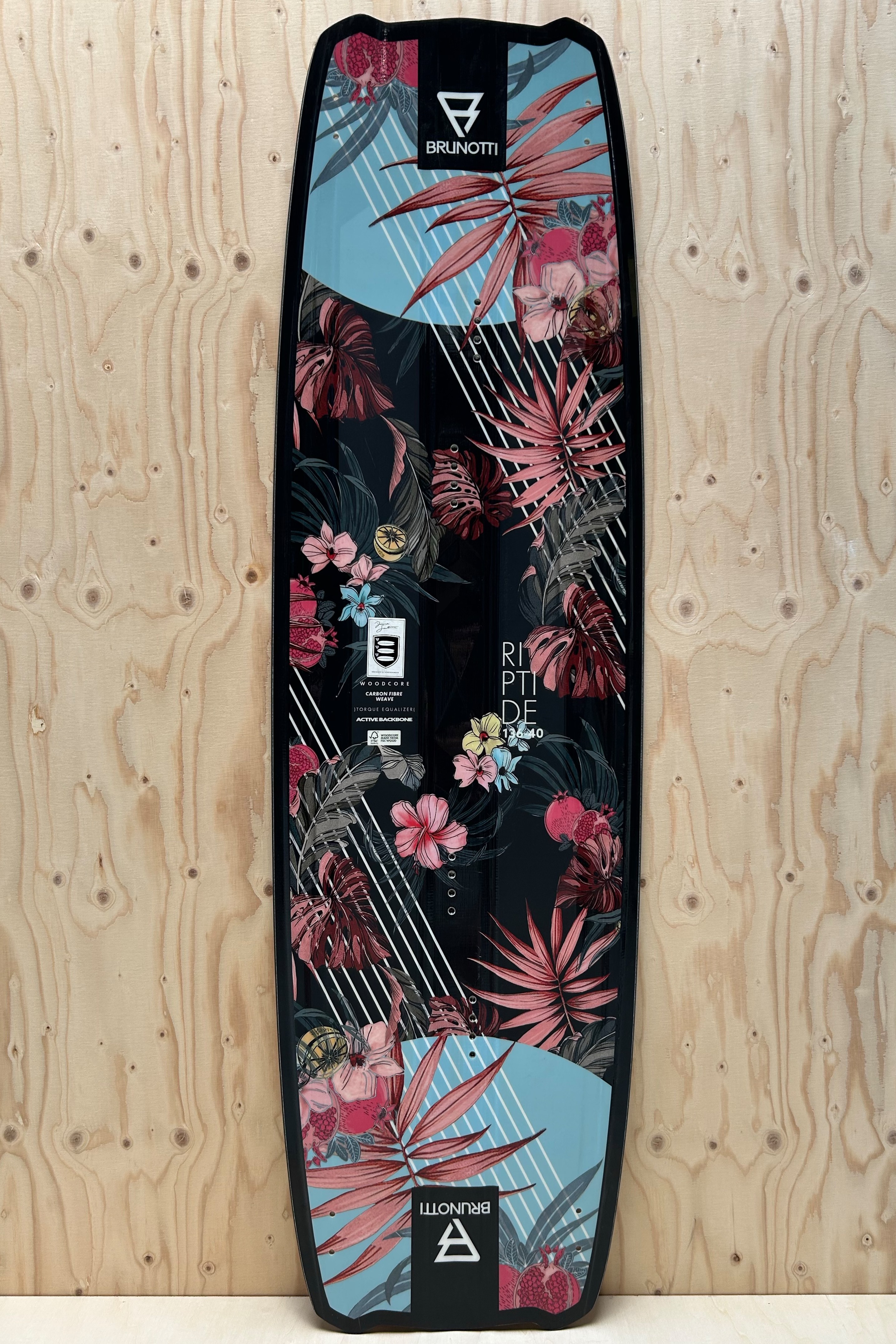 Brunotti-Riptide Blossom 2024 Kiteboard (DEMO)