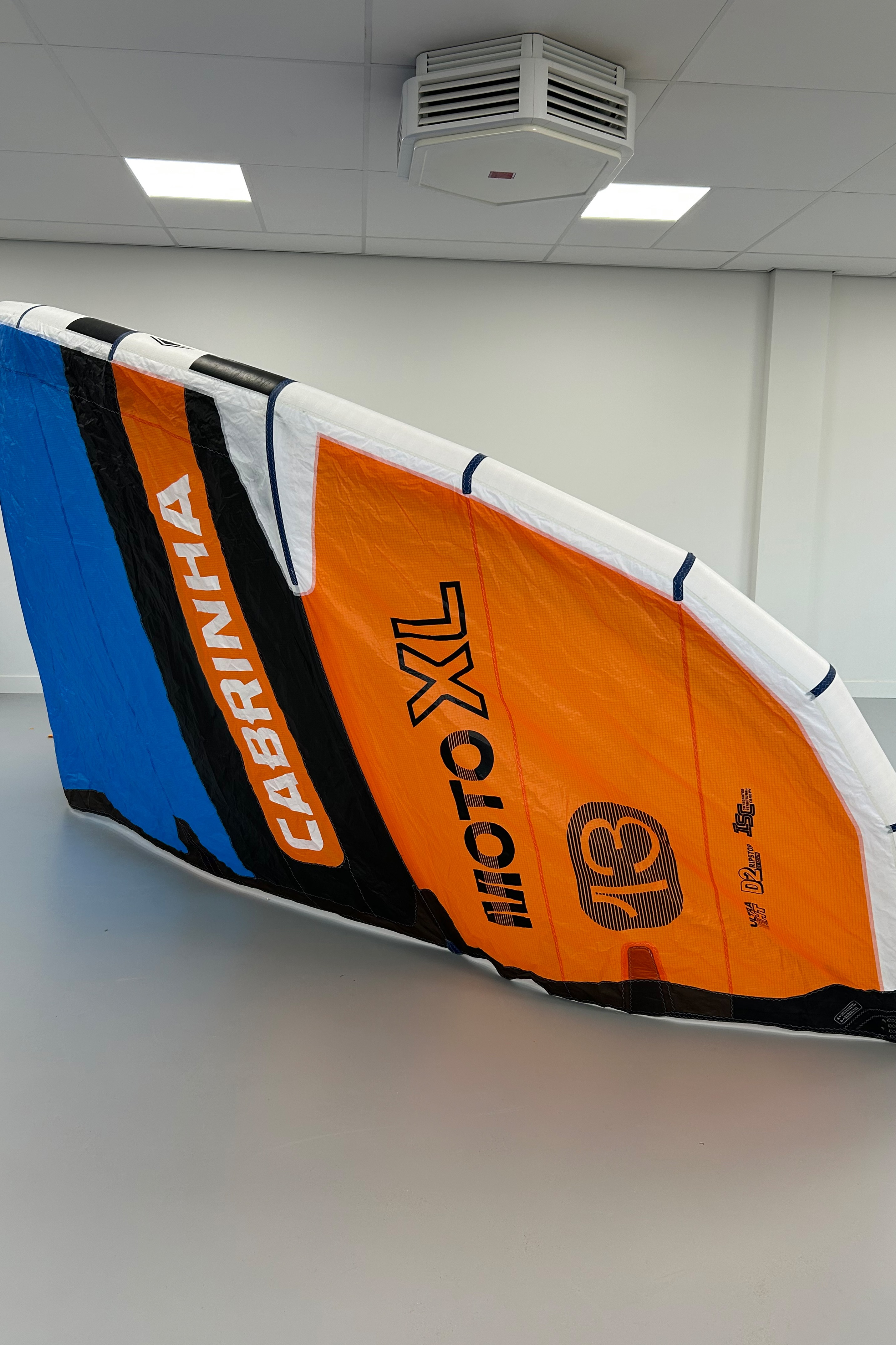 Cabrinha-Moto XL Apex 2025 Kite (DEMO)