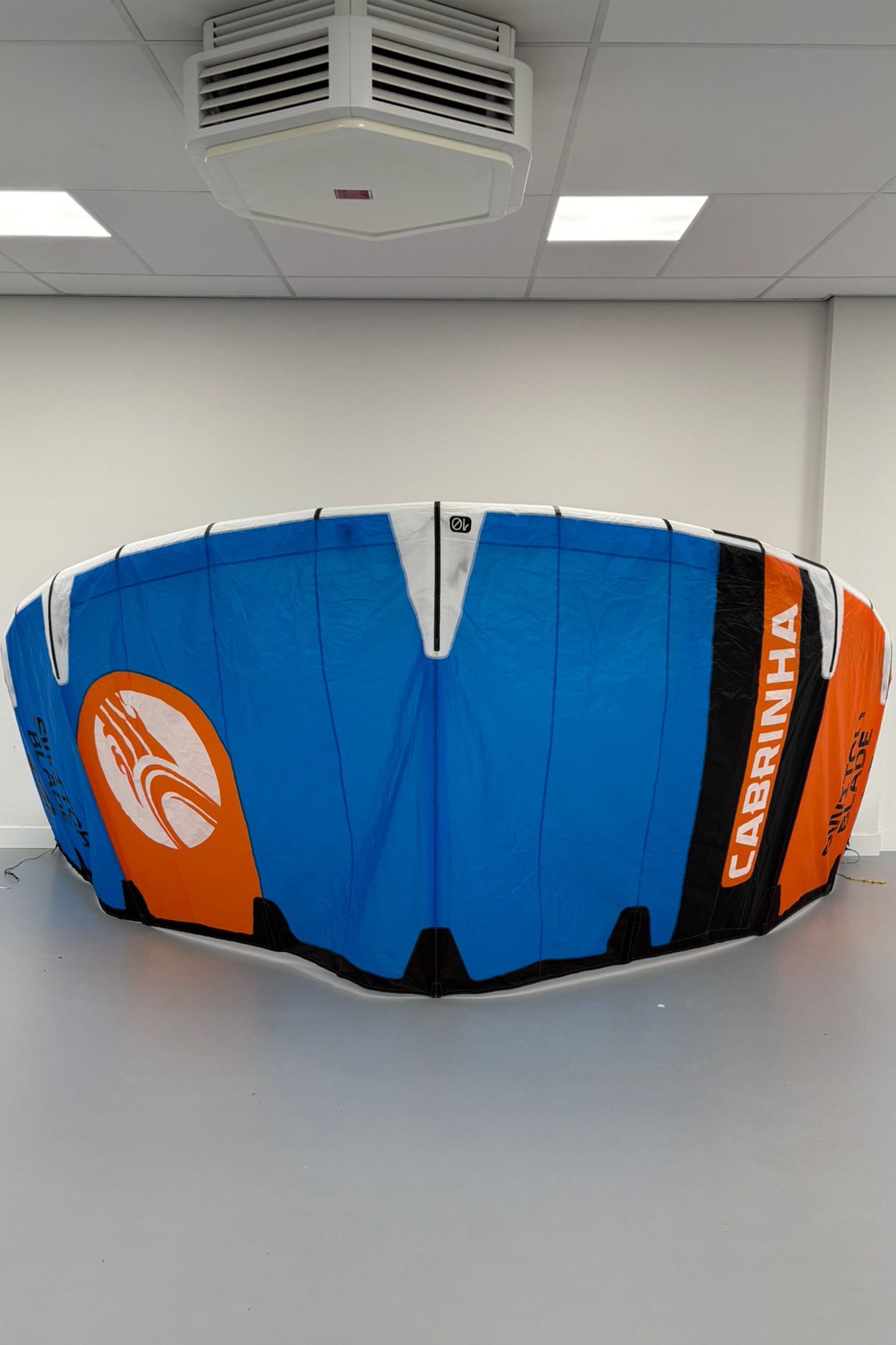 Cabrinha-Switchblade Apex 2025 Kite (DEMO)