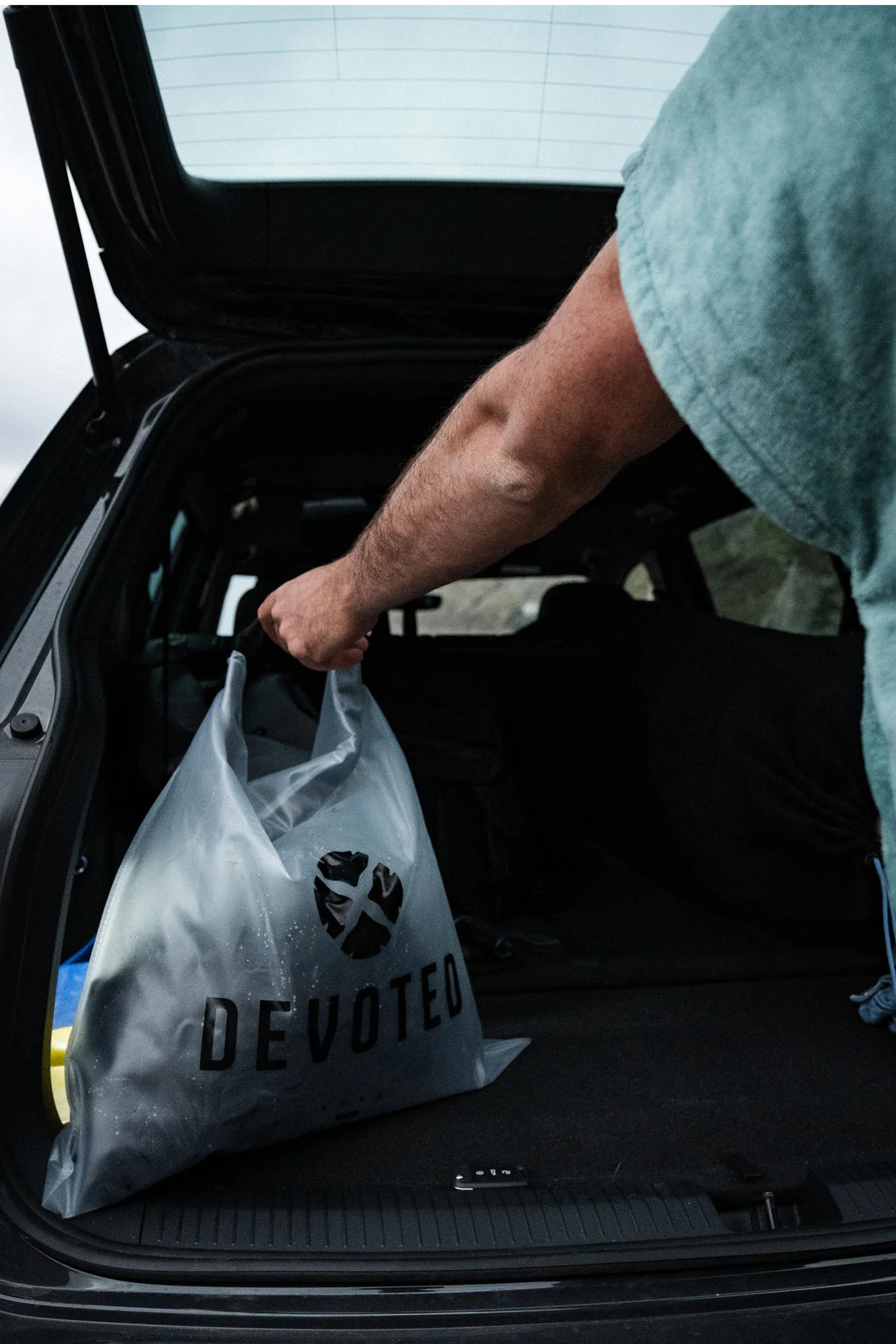 Devoted-Waterproof Wetsuit Bag 27L