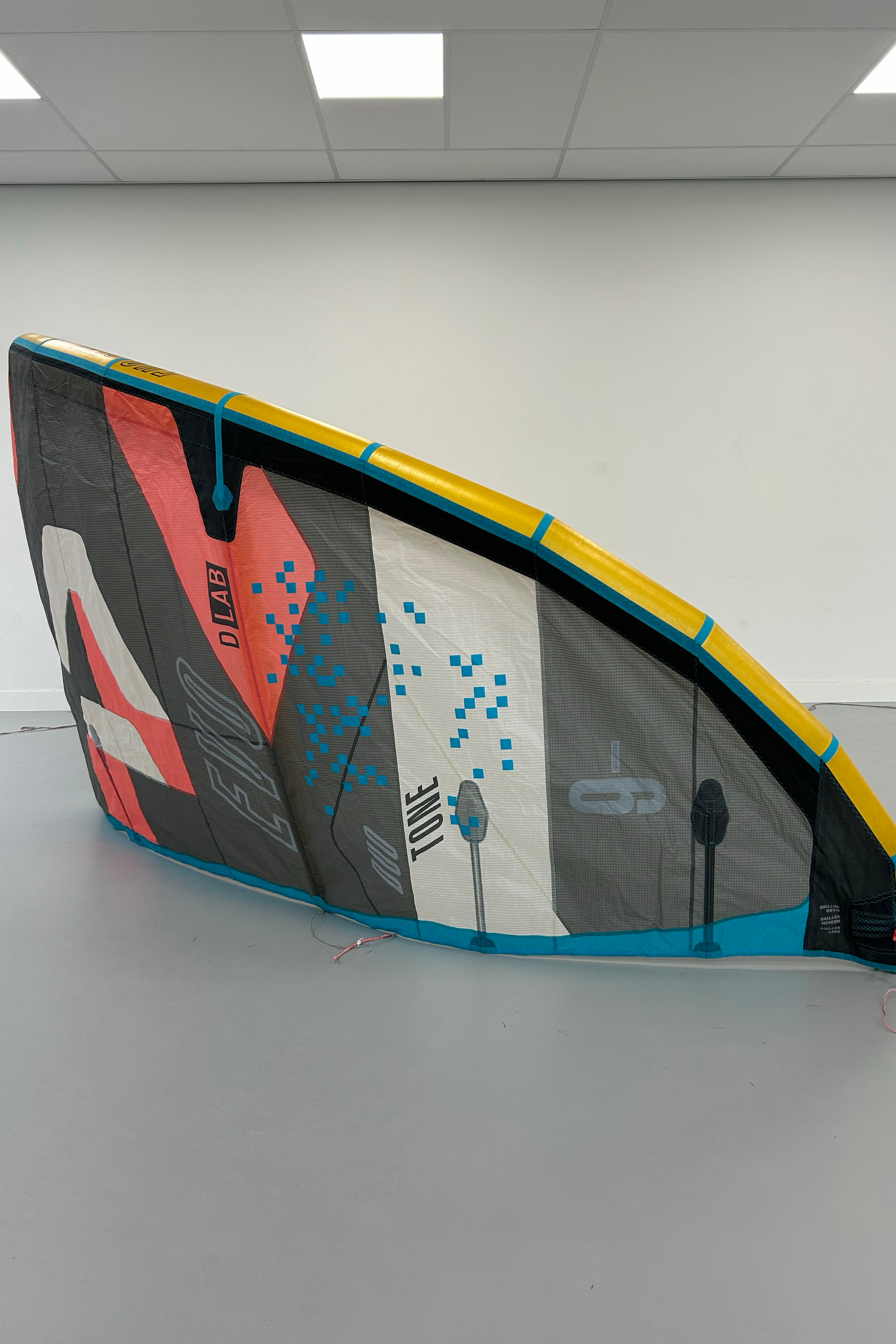 Duotone Kiteboarding-Evo D/LAB Kite 2024 (DEMO)