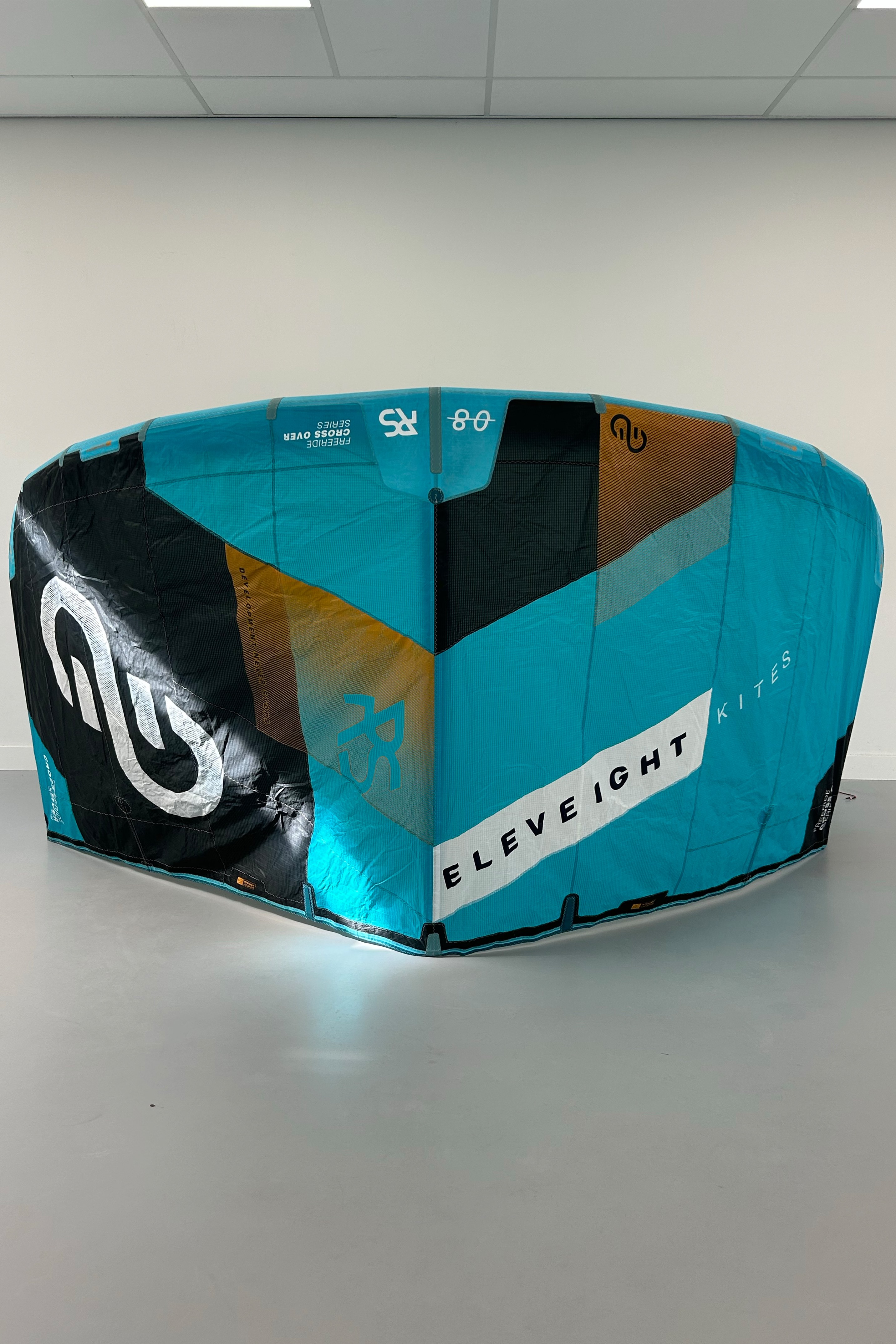 Eleveight-RS V7 Kite (2nd)