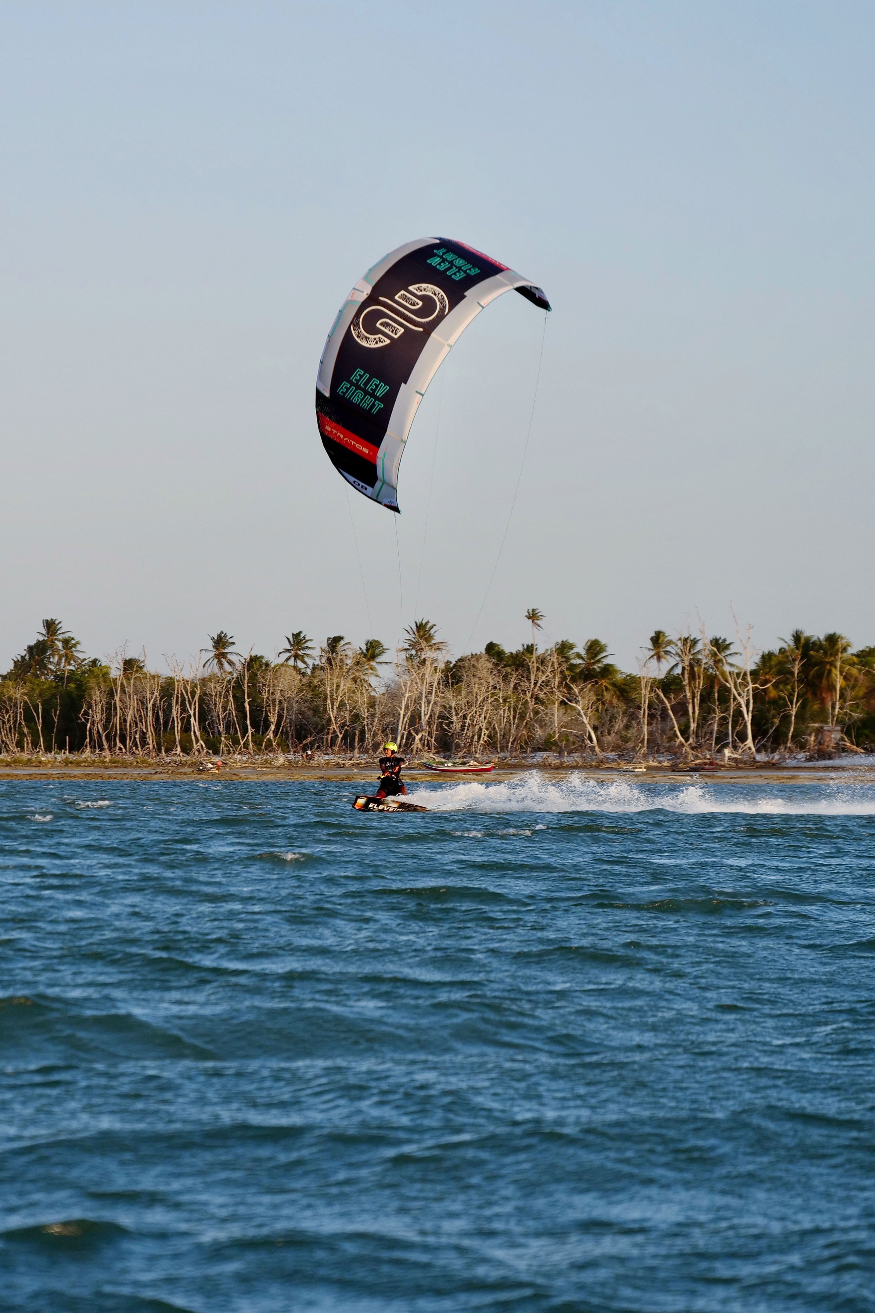 Eleveight-Stratos+ Aile de Kite