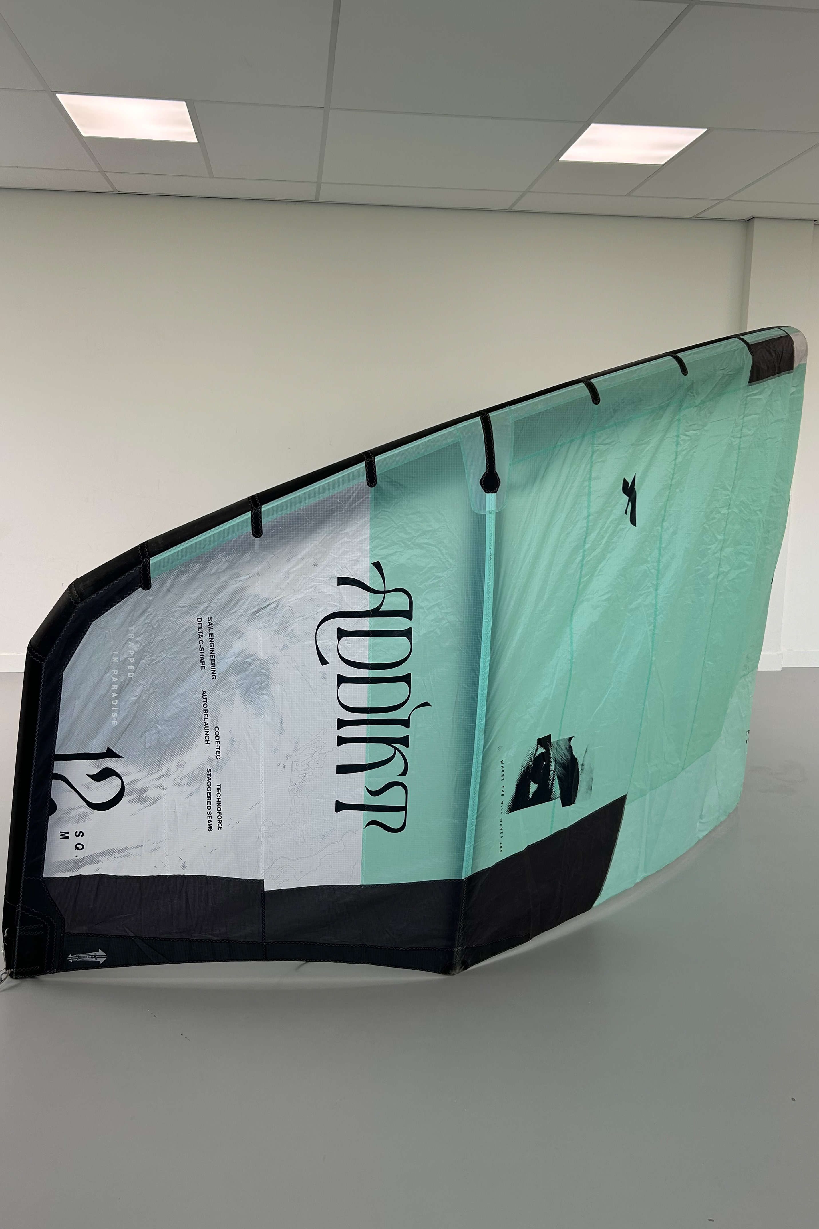 F-One-Addikt Tec 2025 Kite (DEMO)