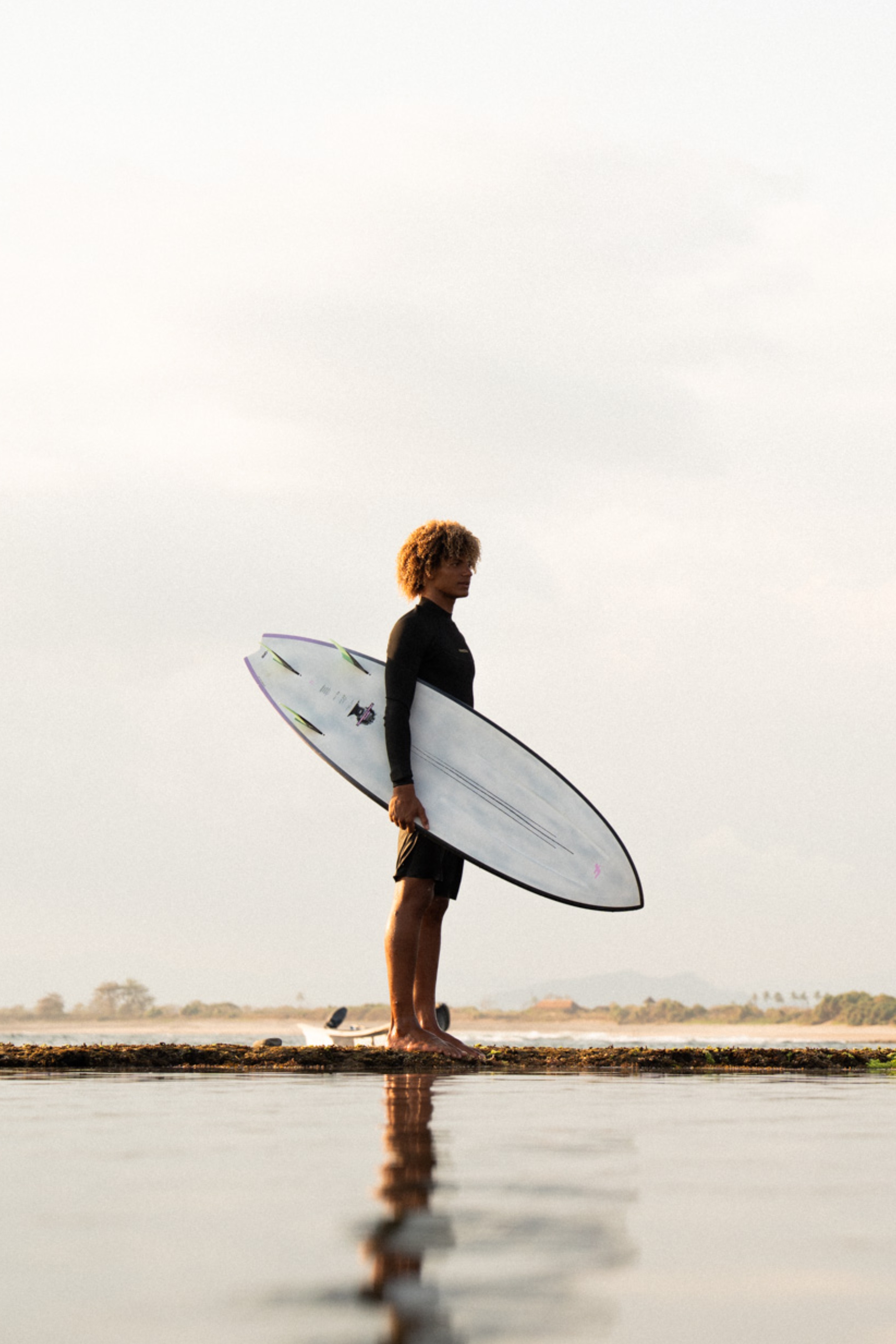 F-One-Mitu Pro Carbon 2027 Planche de Surf Directionnelle