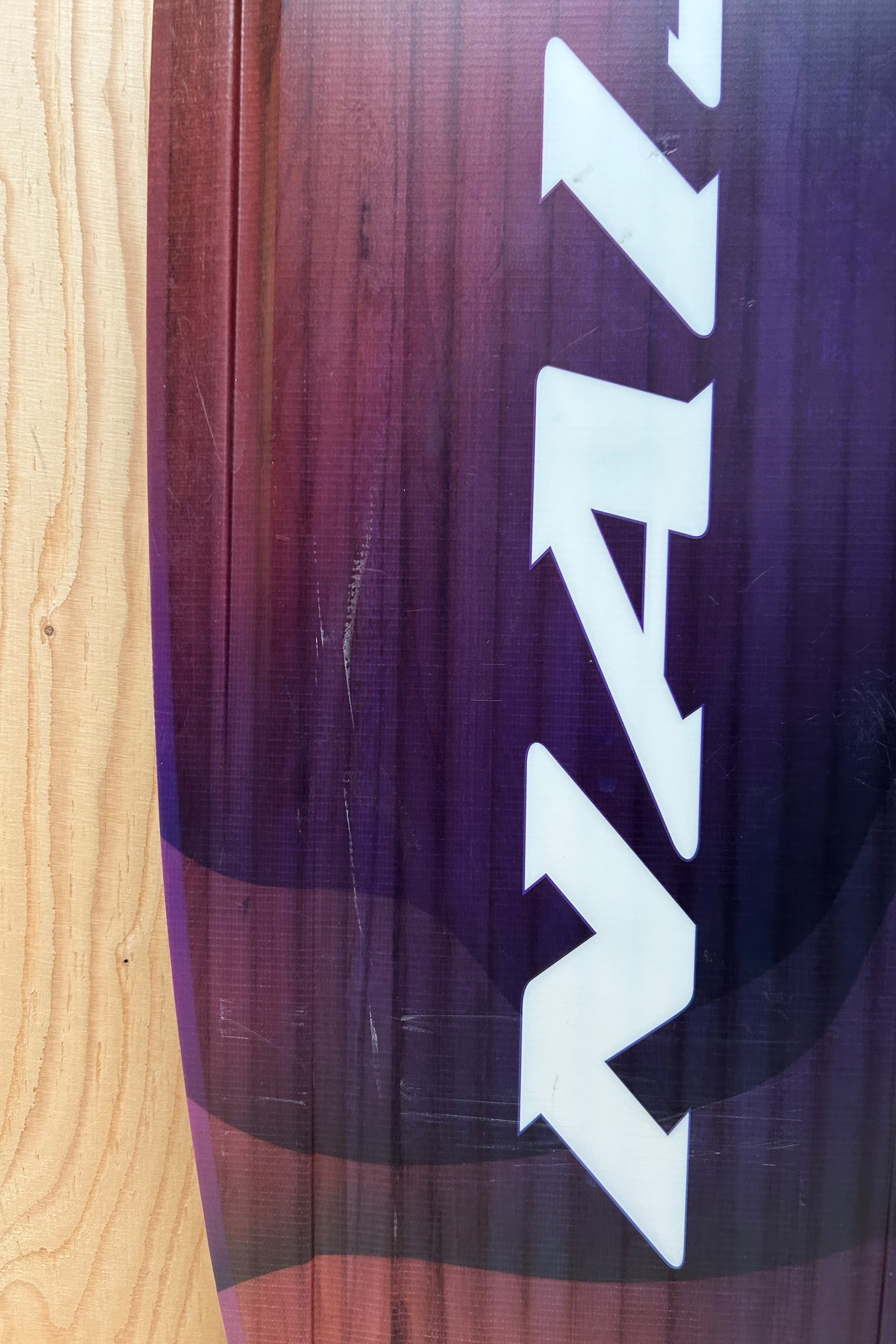 Naish-Alana 2025 Kiteboard (DEMO)