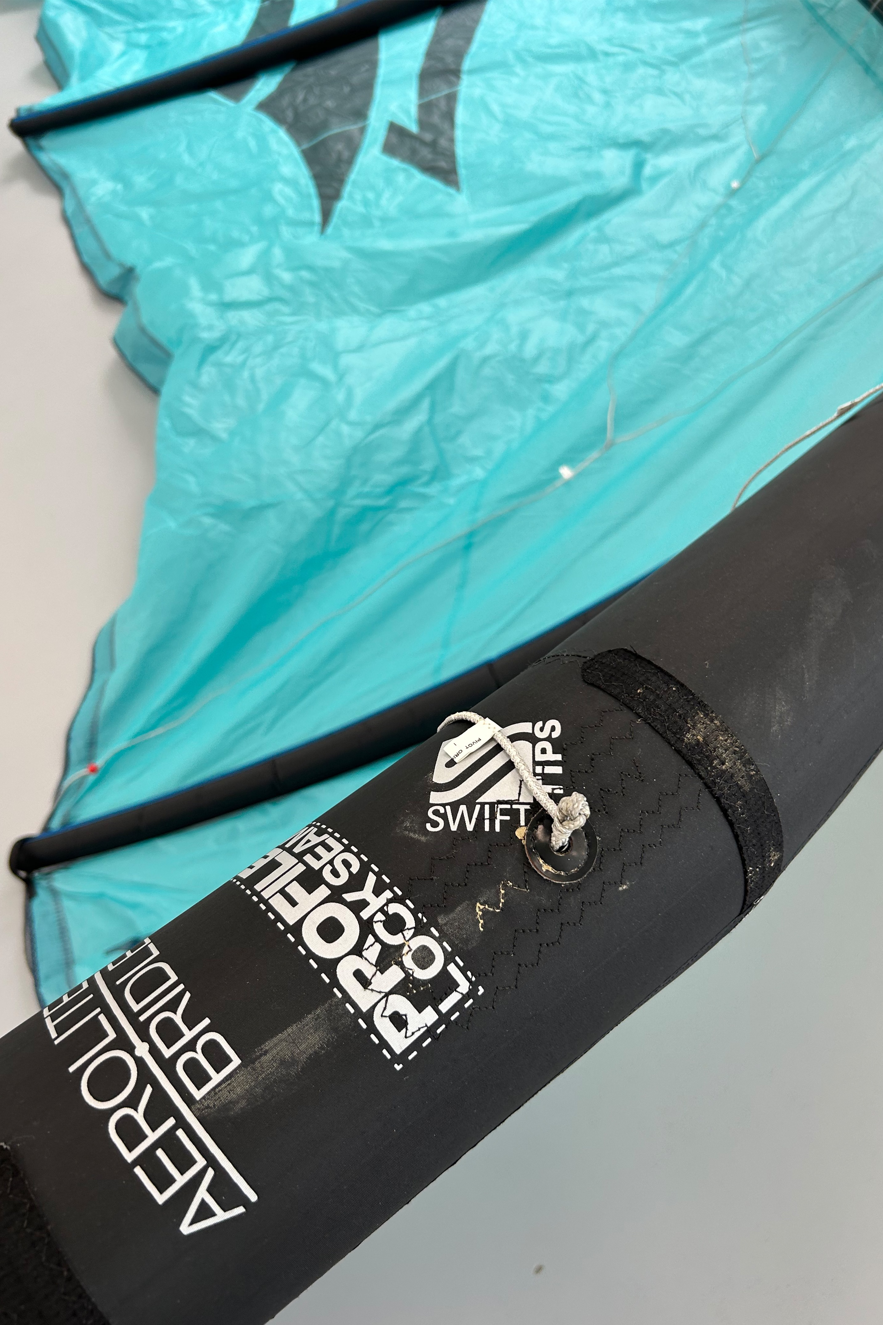 Naish-Pivot 2026 Kite (DEMO)