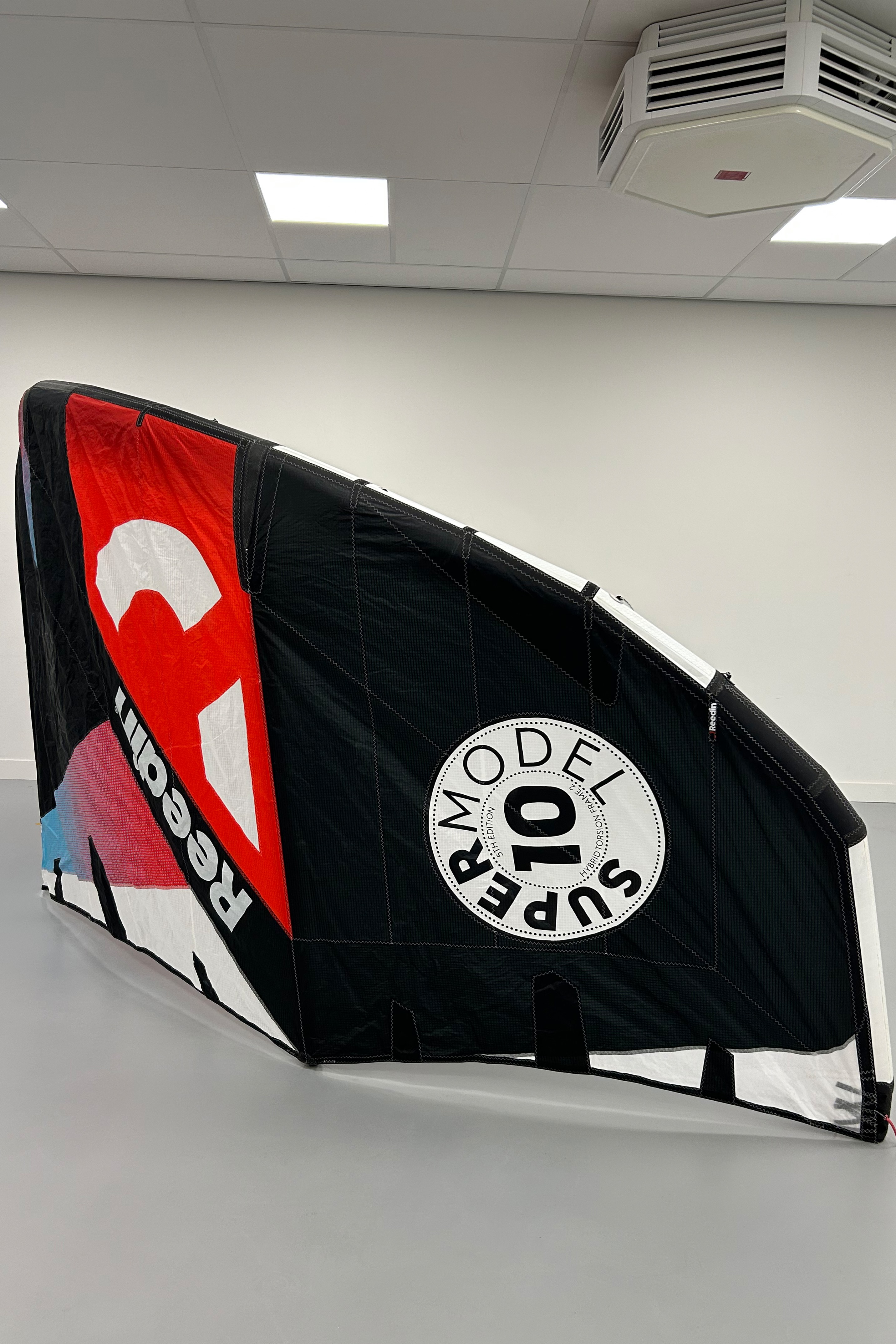 Reedin Kiteboarding-Super Model HTF 2024 Kite (DEMO)